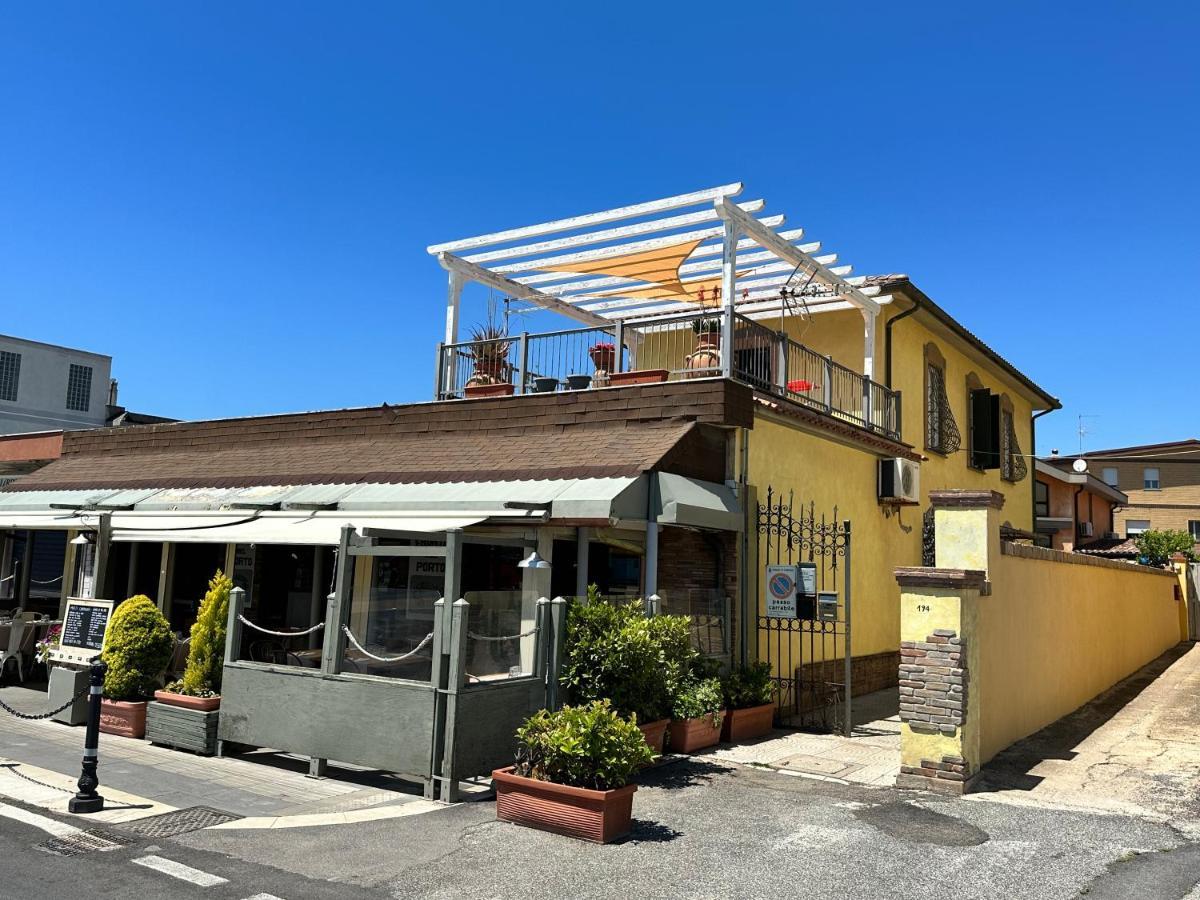 Relax Clementina Fiumicino Exterior foto